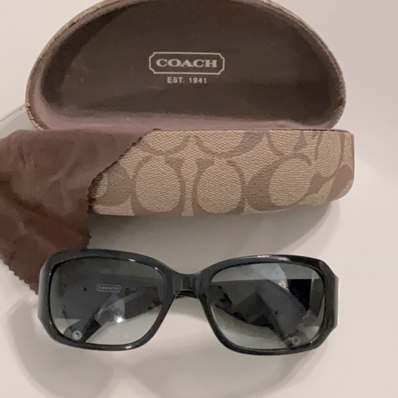 Coach Black Sunglasses - Picture 2 of 4